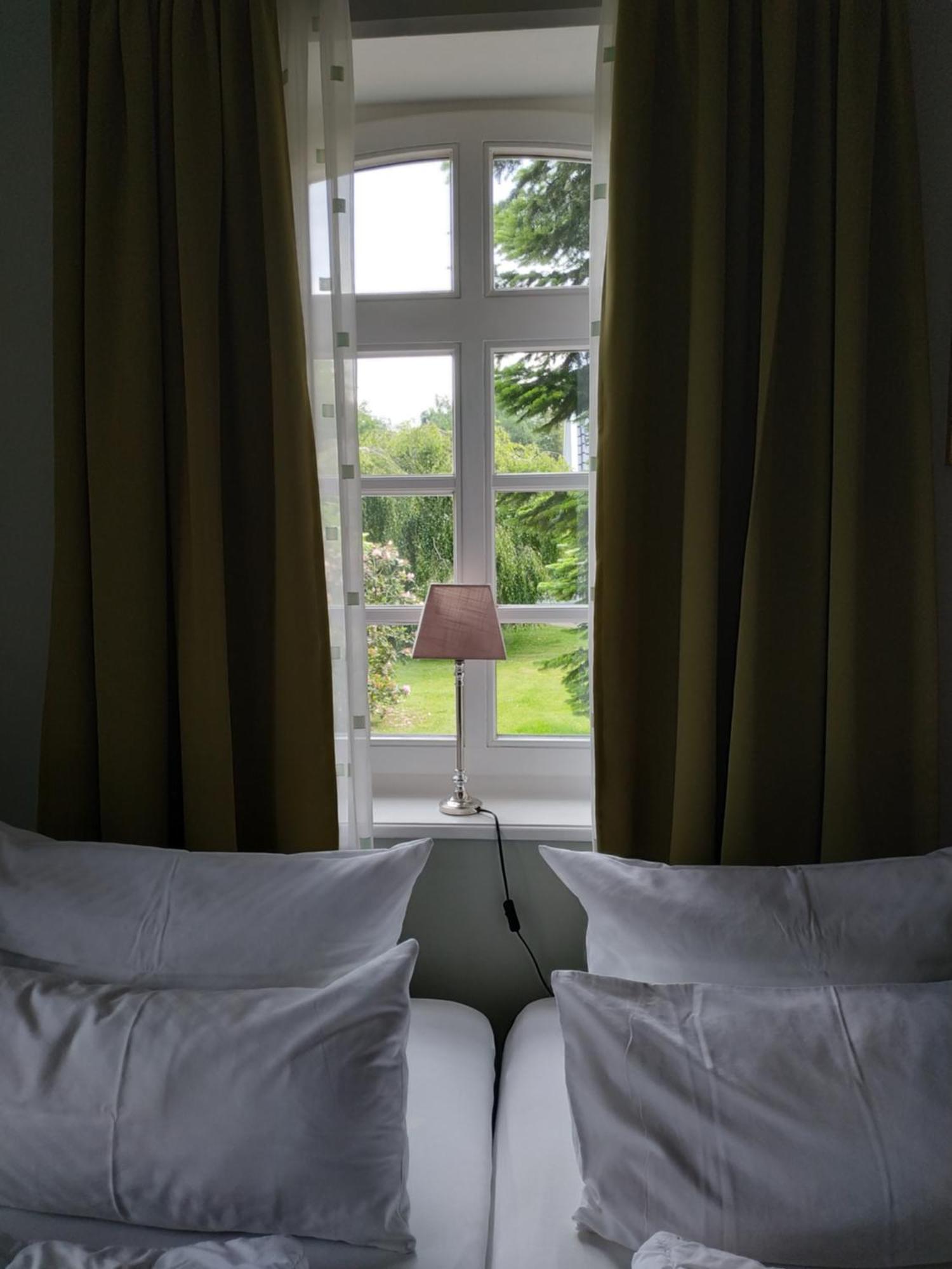 Stoevchen Cafe Hotel Papenburg Room photo